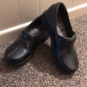 Grey’s Anatomy clogs